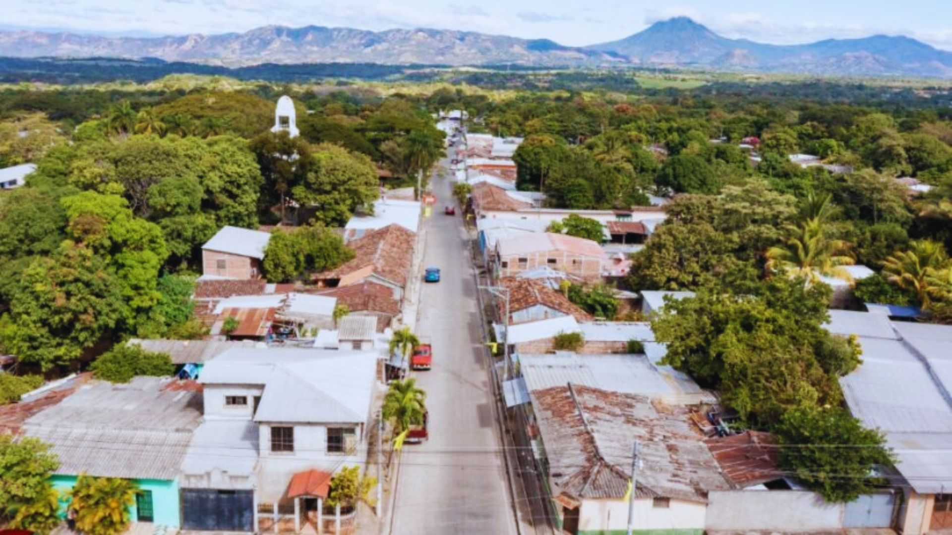 plan-nacional-de-bacheo-beneficia-a-mas-de-10-mil-habitantes-de-turin-ahuachapan